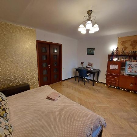 GuestHouseOcean Kiev Eksteriør billede